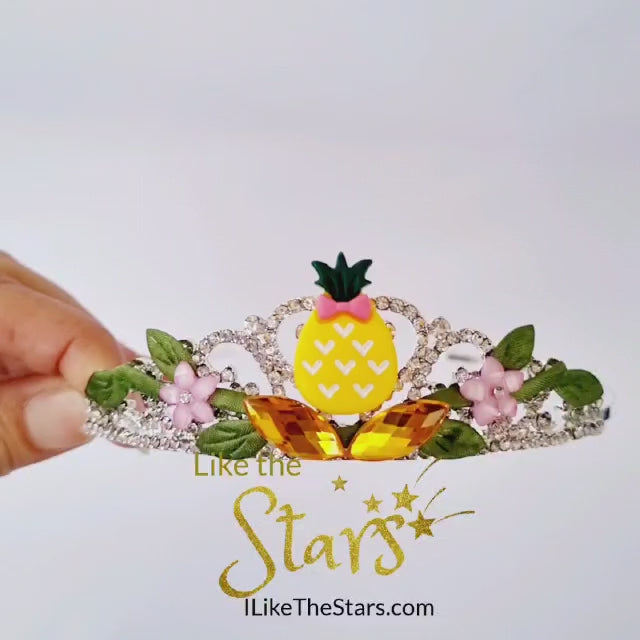 Pineapple crown